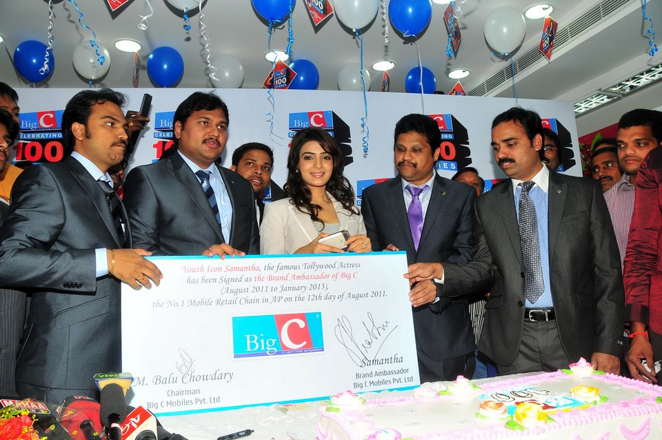 Samantha at BigC 100th Show Room Opening Pictures | Picture 58804